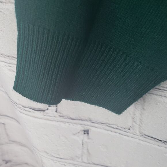 Sag Harbor Sweater  - Picture 4 of 6